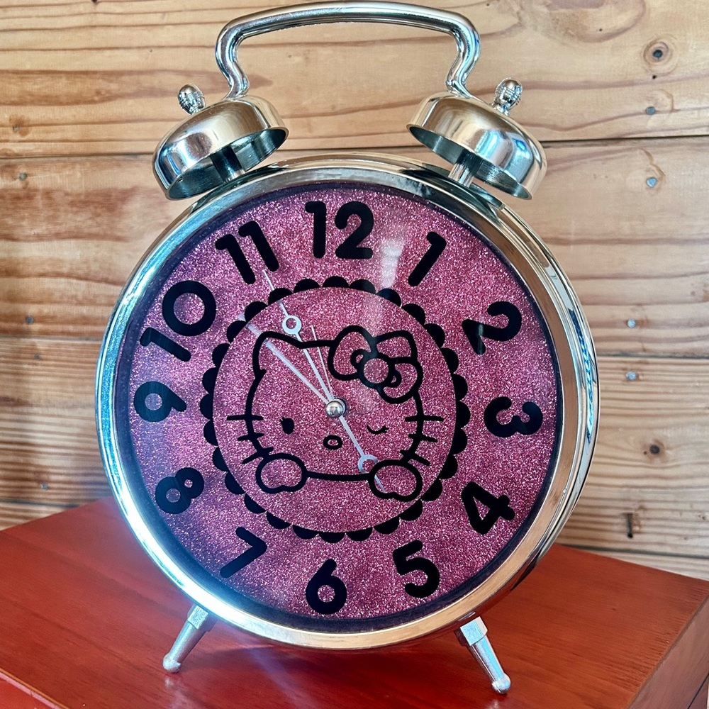 Pink Hello Kitty Glitter Alarm Clock